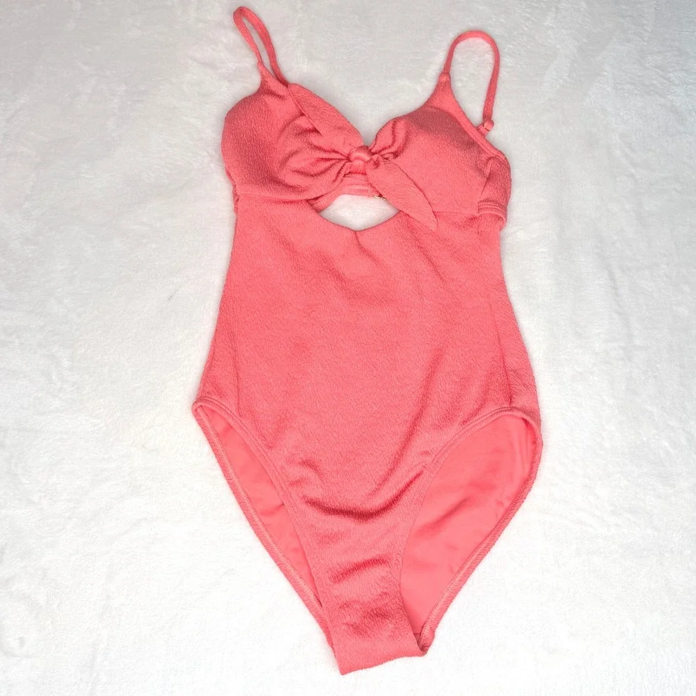 Shade‎ & Shore Coral One Piece Swimsuit Textured Knot Front XS Cutout